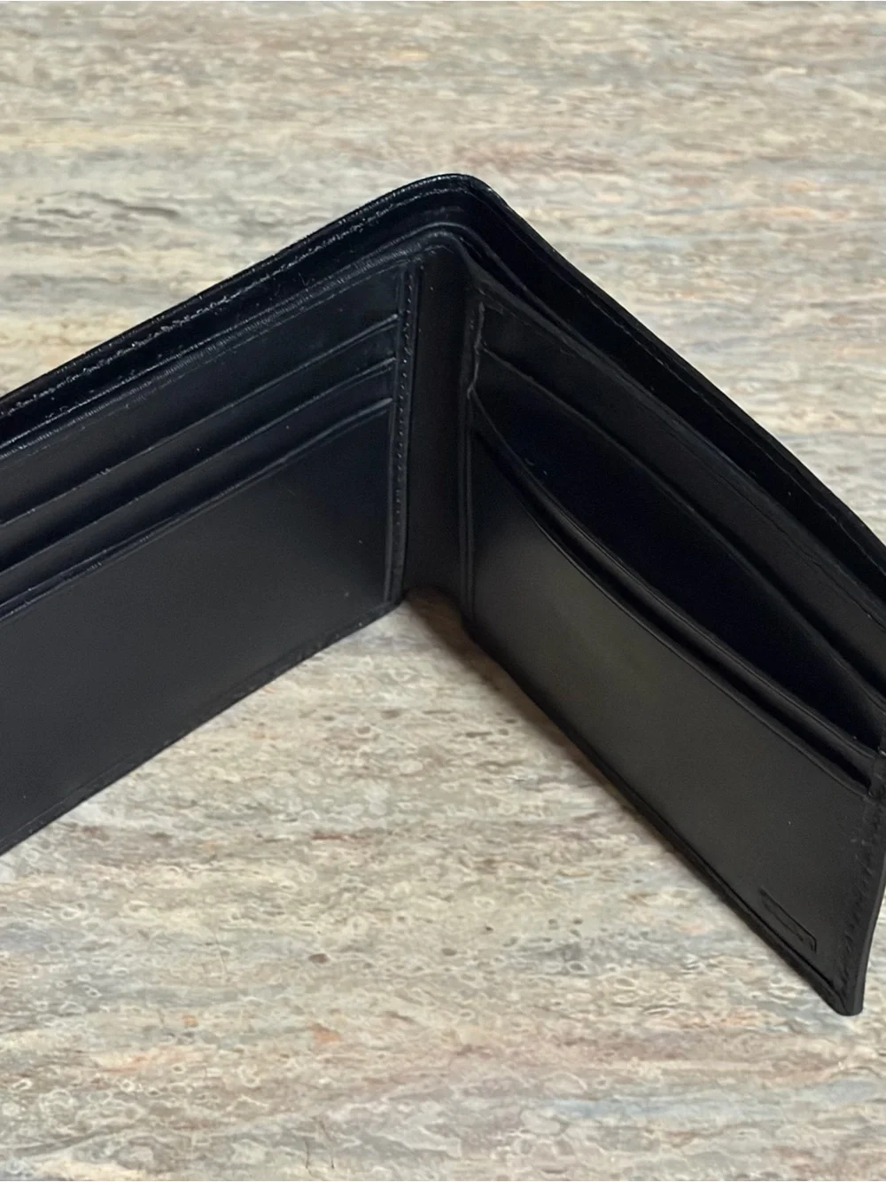 Tumi Black Double Billfold Textured Leather Card Holder/ Wallet